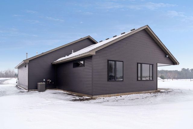 619 7th Avenue NE, Isanti, MN 55040