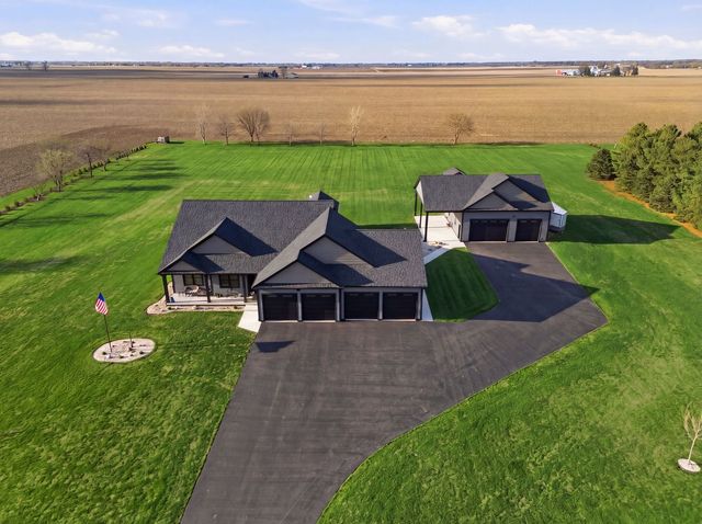 2401 N 4350th Road, Sheridan, IL 60551