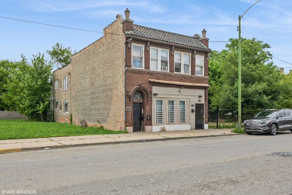 32 E 119th Street, Chicago, IL 60628