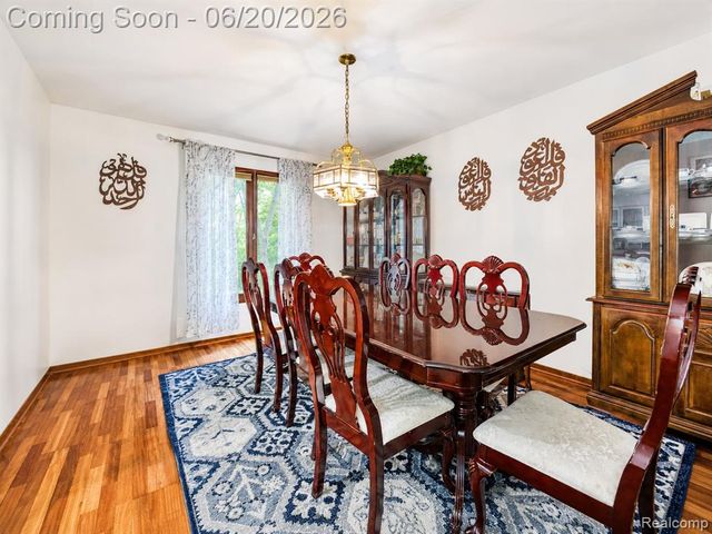 31250 Westwood Road, Farmington Hills, MI 48331