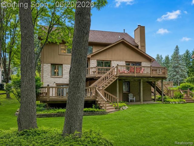 31250 Westwood Road, Farmington Hills, MI 48331