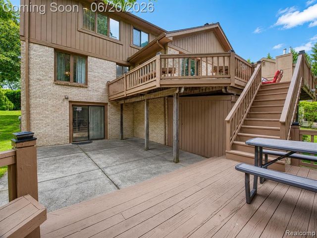 31250 Westwood Road, Farmington Hills, MI 48331
