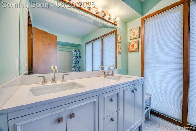 31250 Westwood Road, Farmington Hills, MI 48331