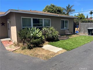 680 18th Street D, Costa Mesa, CA 92627