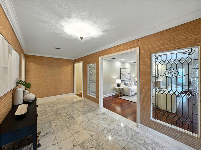 1249 LAKE POINT DRIVE, Lakeland, FL 33813