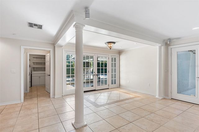 1249 LAKE POINT DRIVE, Lakeland, FL 33813