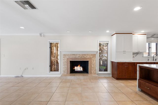 1249 LAKE POINT DRIVE, Lakeland, FL 33813