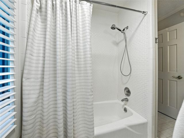 1249 LAKE POINT DRIVE, Lakeland, FL 33813