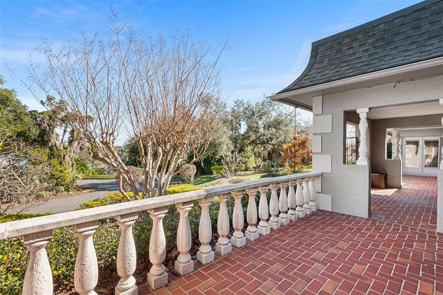 1249 LAKE POINT DRIVE, Lakeland, FL 33813