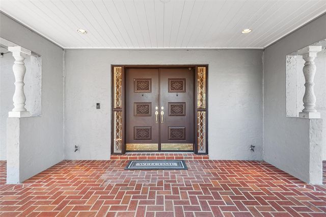 1249 LAKE POINT DRIVE, Lakeland, FL 33813