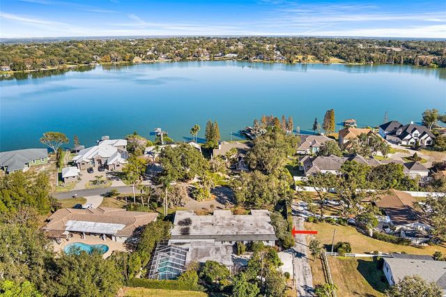 1249 LAKE POINT DRIVE, Lakeland, FL 33813