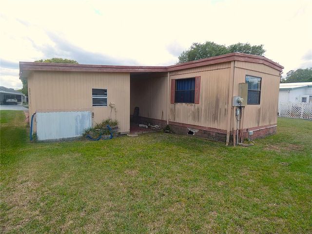 913 BEECHWOOD AVENUE, Lady Lake, FL 32159