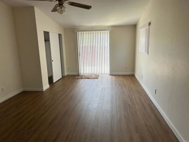 8621 Willow, Santee, CA 92071