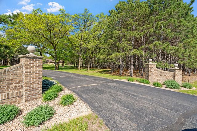 5895 5th Avenue NE, Sauk Rapids, MN 56379