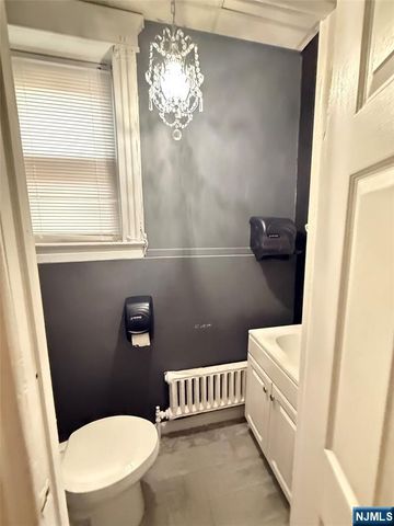 242 Stuyvesant Avenue, Lyndhurst, NJ 07071