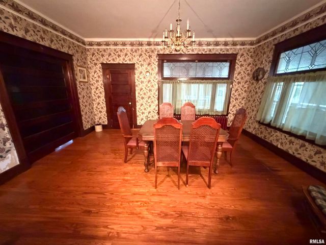 523 W 4TH Street, Centralia, IL 62801