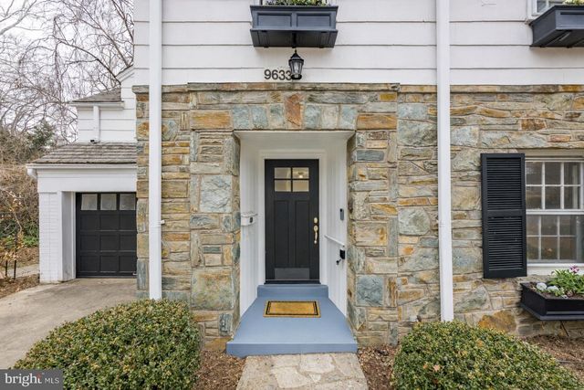 9633 W BEXHILL DR, Kensington, MD 20895