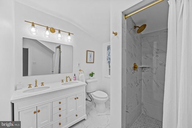 9633 W BEXHILL DR, Kensington, MD 20895