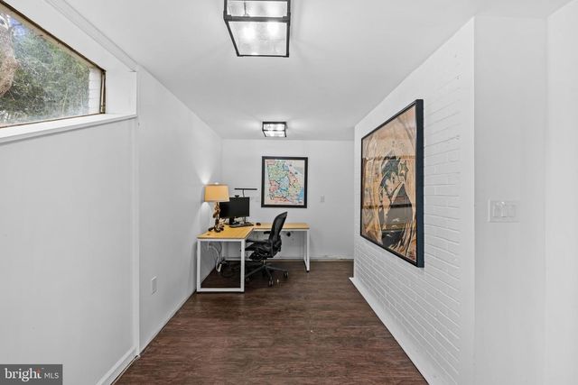 9633 W BEXHILL DR, Kensington, MD 20895