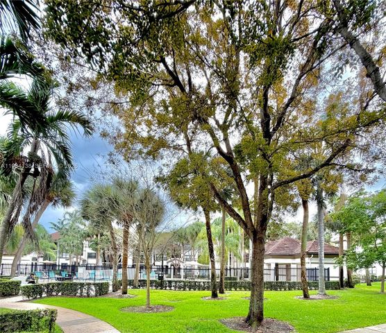 650 S Park Rd 25-5, Hollywood, FL 33021