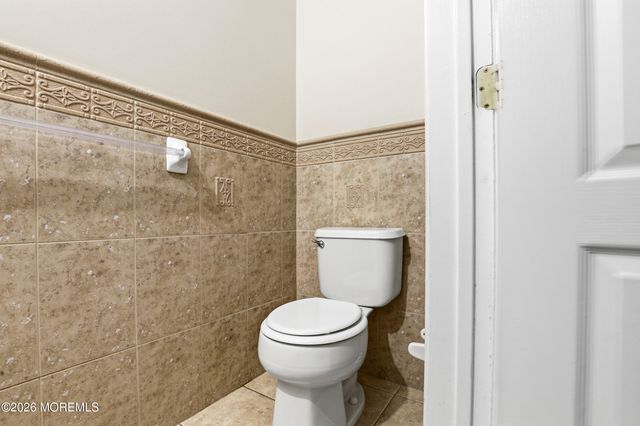 13 Independence Court, Lakewood, NJ 08701