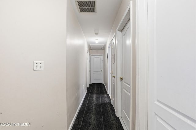 13 Independence Court, Lakewood, NJ 08701