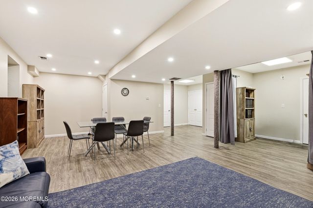 13 Independence Court, Lakewood, NJ 08701
