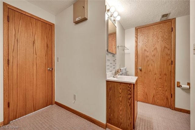 117 Wymore Avenue, Akron, OH 44319