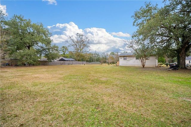 5763 Orchard Street, Satsuma, AL 36572