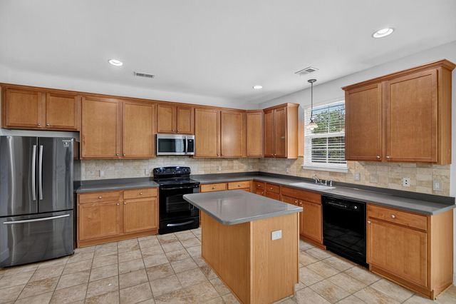 152 Spindle Way, Goose Creek, SC 29445