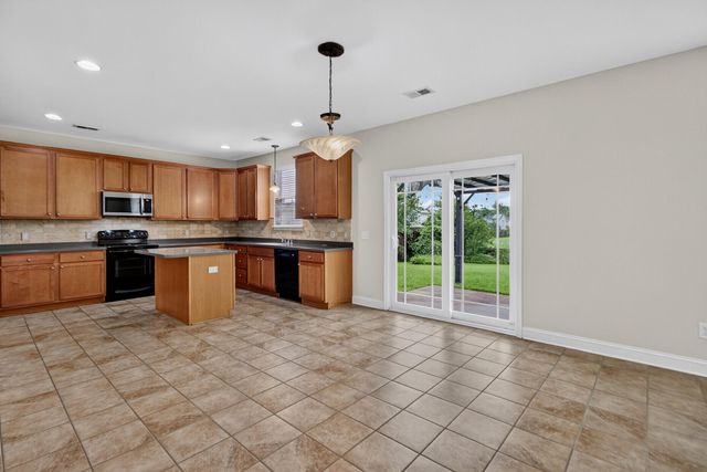 152 Spindle Way, Goose Creek, SC 29445