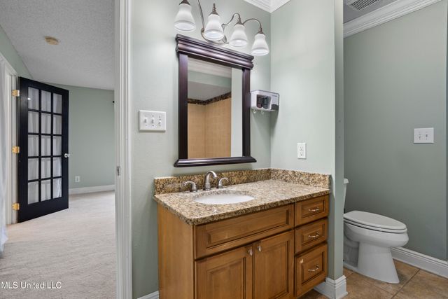 904 Waveland Avenue, Waveland, MS 39576