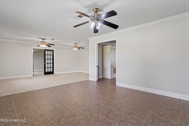 904 Waveland Avenue, Waveland, MS 39576