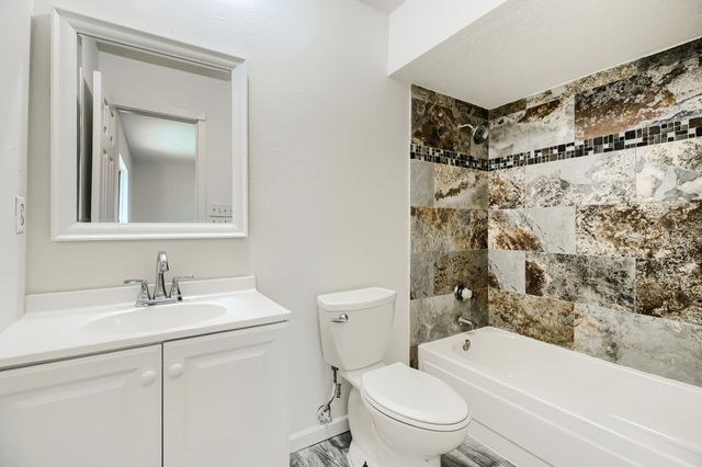 804 Netherland Drive, Arlington, TX 76017