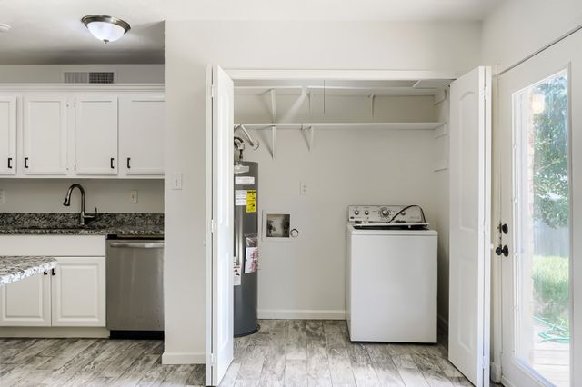 804 Netherland Drive, Arlington, TX 76017