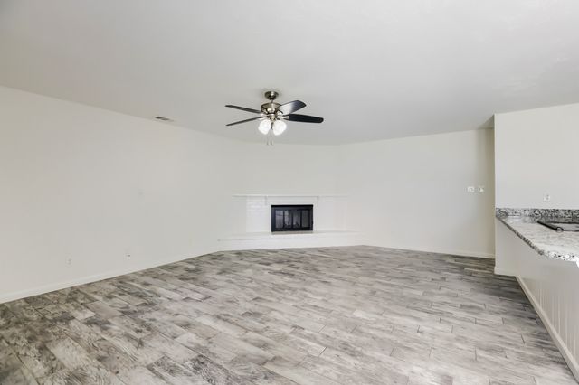 804 Netherland Drive, Arlington, TX 76017