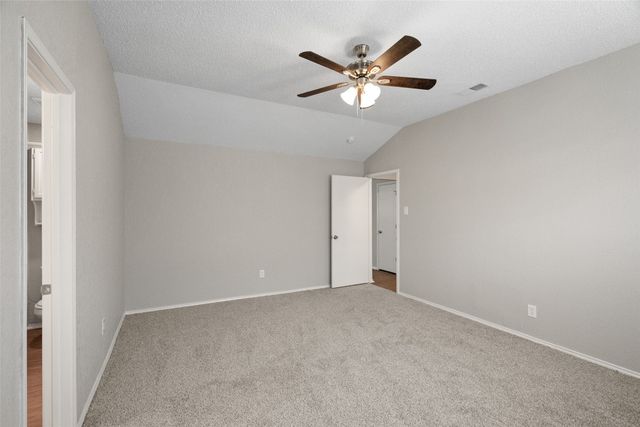 624 Quail Hollow Drive, Mesquite, TX 75150