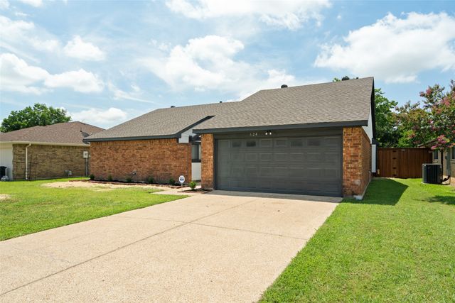 624 Quail Hollow Drive, Mesquite, TX 75150