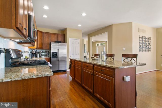 247 DEEPDALE DR, Kennett Square, PA 19348