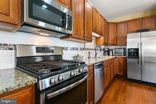 247 DEEPDALE DR, Kennett Square, PA 19348