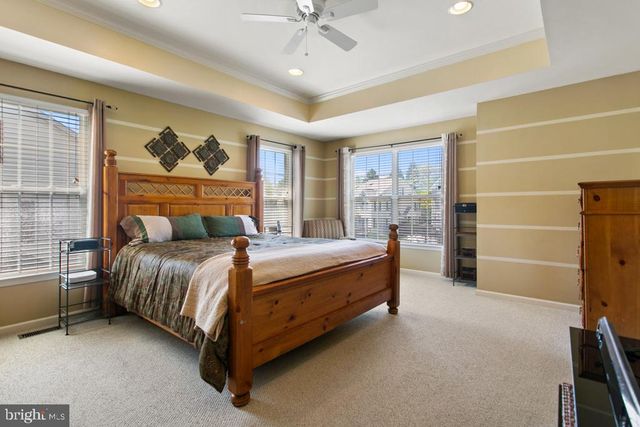 247 DEEPDALE DR, Kennett Square, PA 19348