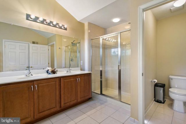 247 DEEPDALE DR, Kennett Square, PA 19348