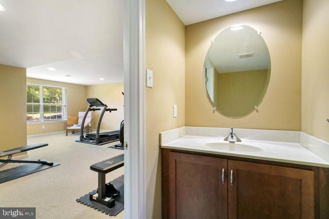 247 DEEPDALE DR, Kennett Square, PA 19348