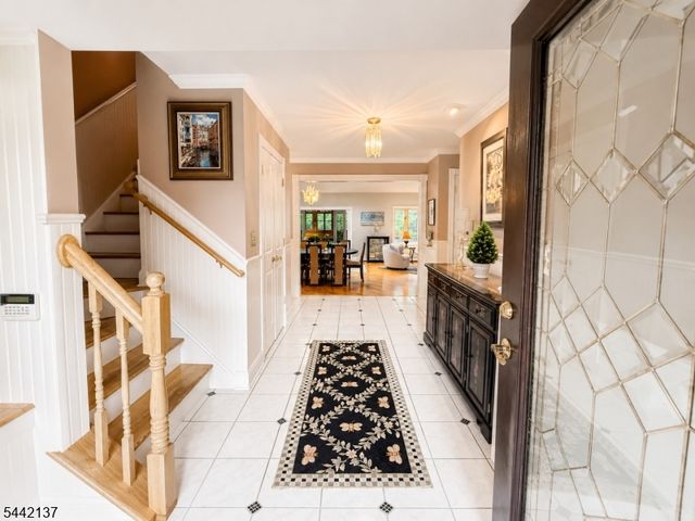 5 Craven Rd, Mountain Lakes Boro, NJ 07046