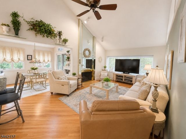 5 Craven Rd, Mountain Lakes Boro, NJ 07046