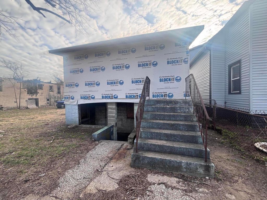 2217 Massachusetts Street, Gary, IN 46407