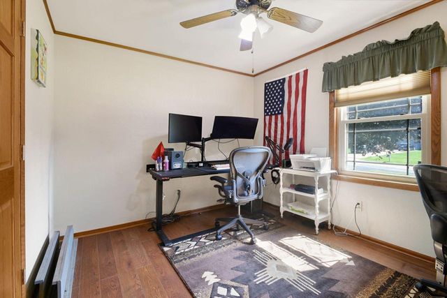6905 Colt CIRCLE, West Bend, WI 53090