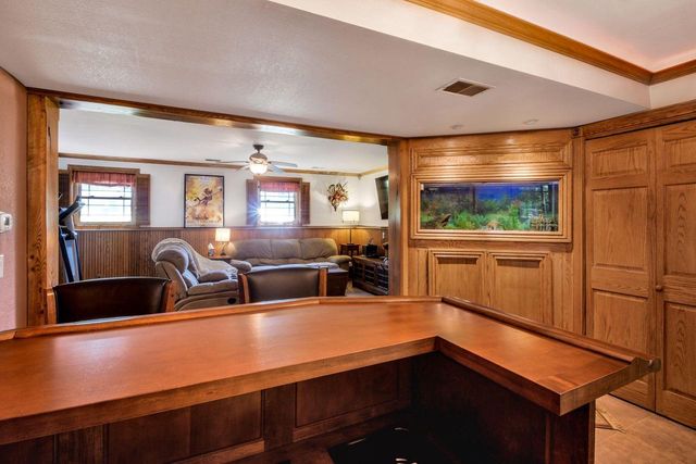6905 Colt CIRCLE, West Bend, WI 53090