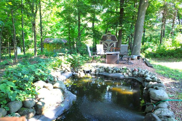 6905 Colt CIRCLE, West Bend, WI 53090