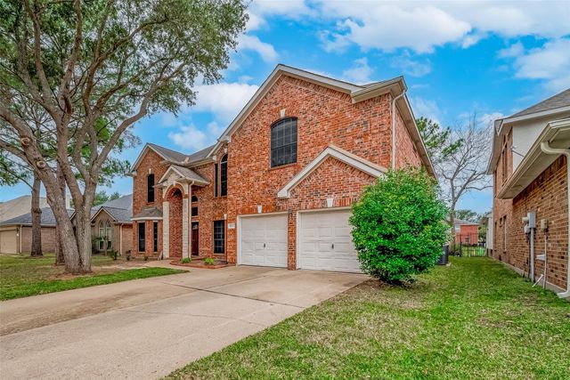 10327 Sablebrook Lane, Houston, TX 77095